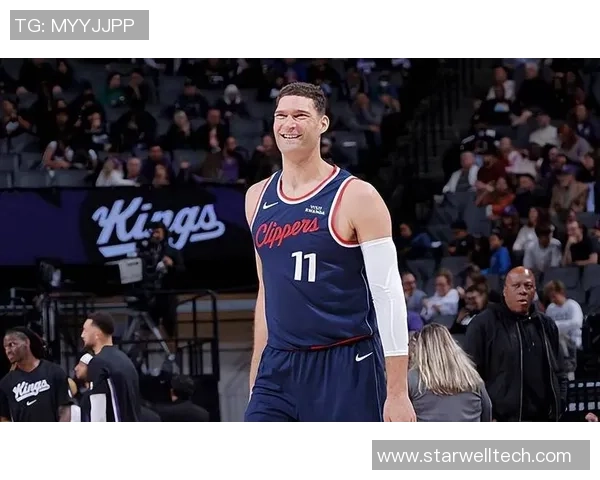 布鲁克洛佩斯：从NBA巨星到篮球战术的引领者与创新者