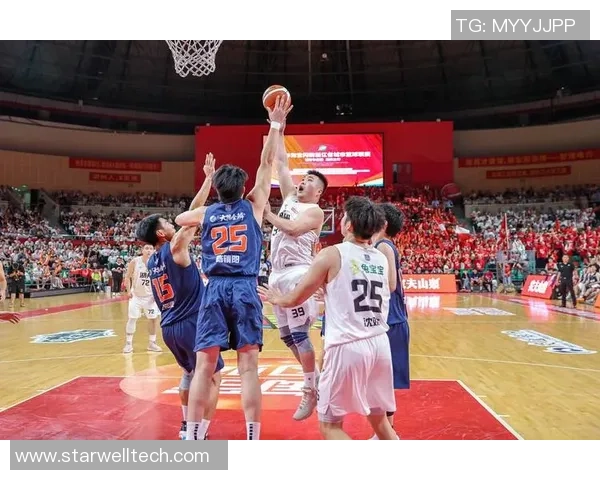 赵继伟：从青涩新星到篮球赛场的领军人物之路